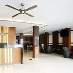 Honey Hotel