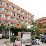 Skaw โรงแรม 3*