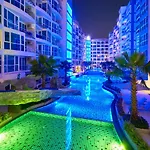 อพาร์ทเม้น Grand Avenue By Tech Pattaya