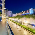 Grand Avenue By Tech * Pattaya