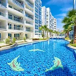 Grand Avenue By Tech Pattaya