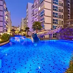 อพาร์ทเม้น Grand Avenue By Tech Pattaya