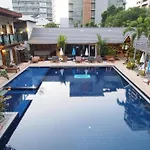 Paradise Land โรงแรม Pattaya