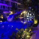 At Soi Buakao 15 By Grand Ave B อพาร์ทเม้น Pattaya
