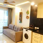 อพาร์ทเม้น At Soi Buakao 15 By Grand Ave B Pattaya