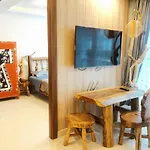 อพาร์ทเม้น At Soi Buakao 15 By Grand Ave B *