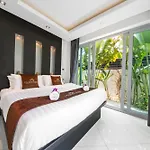 Hollywood Pool Villa Jomtien Pattaya