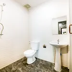 Hotel Oyo 347 Southside