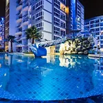 At Soi Buakao 15 By Grand Ave B