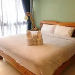 At Soi Buakao 15 By Grand Ave B * Pattaya