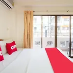 Hotel Oyo 811 Jasmine 2*