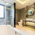 Xq Hotel 4*