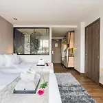 Hotel Xq 4*