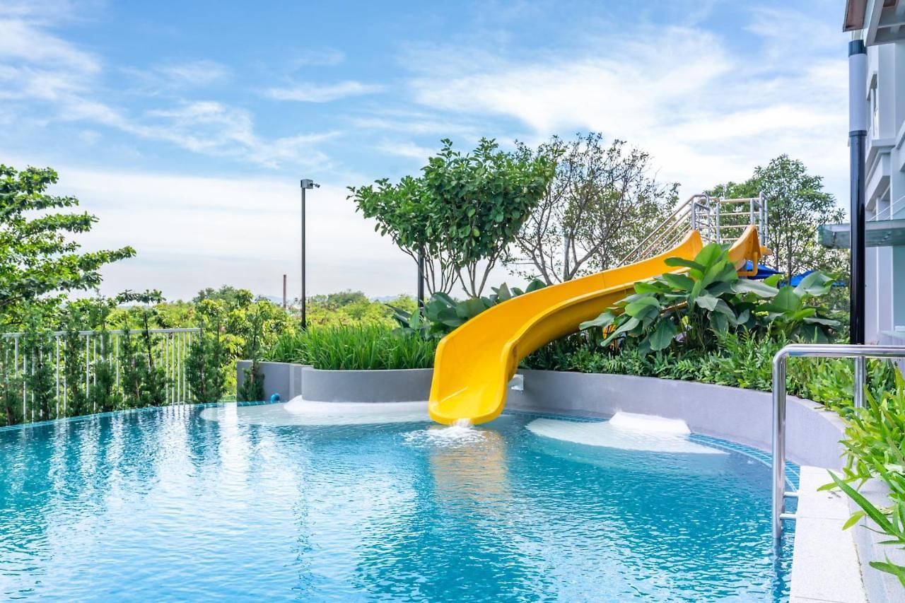 โรงแรม Centre Point Prime 5*