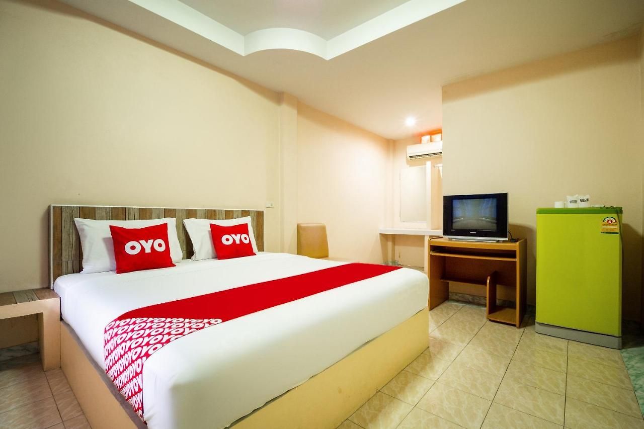 โรงแรม Vaccinated Staff - Oyo 645 Baan Ruangrungroj Pattaya