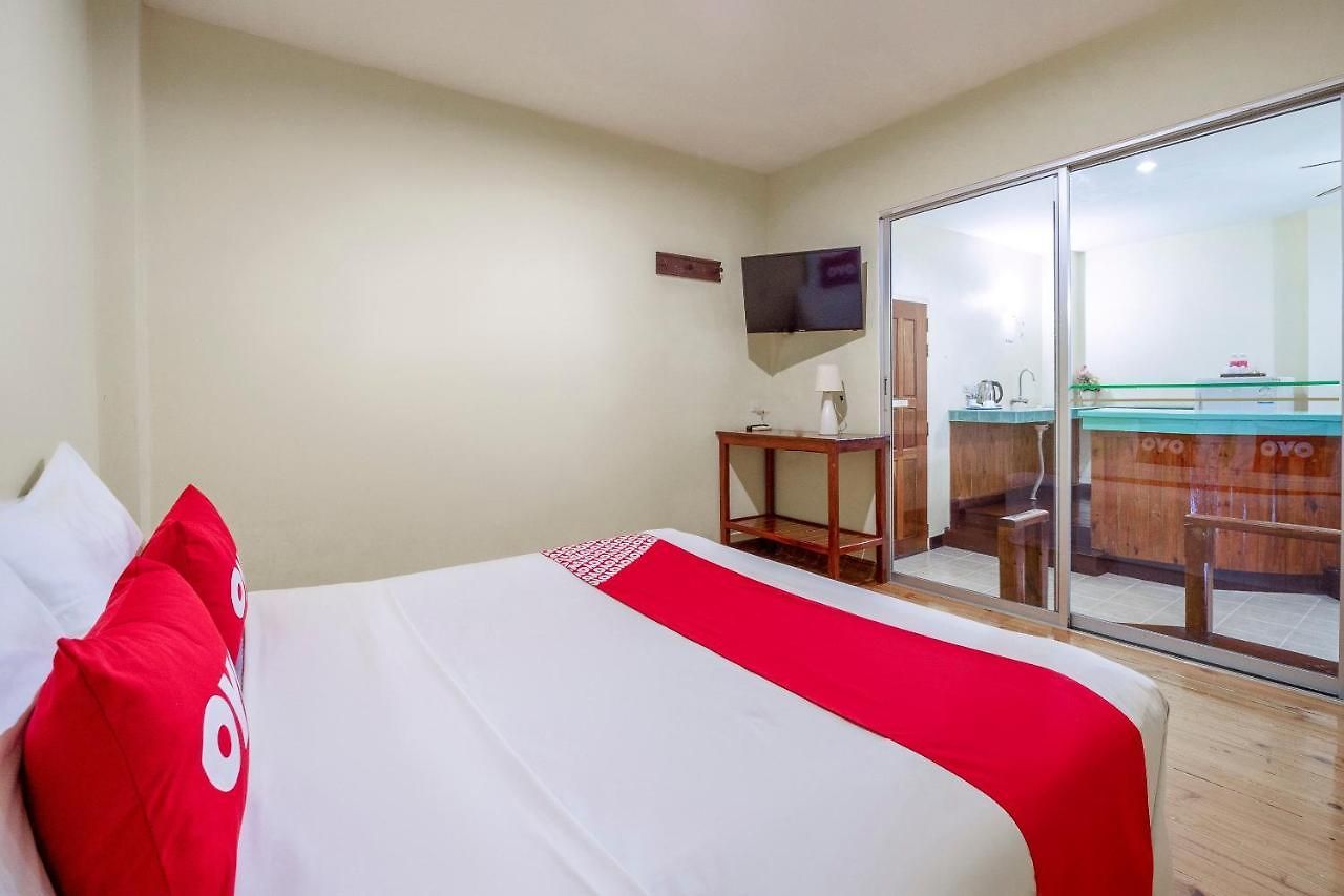 โรงแรม Oyo 1065 Greenery House Pattaya
