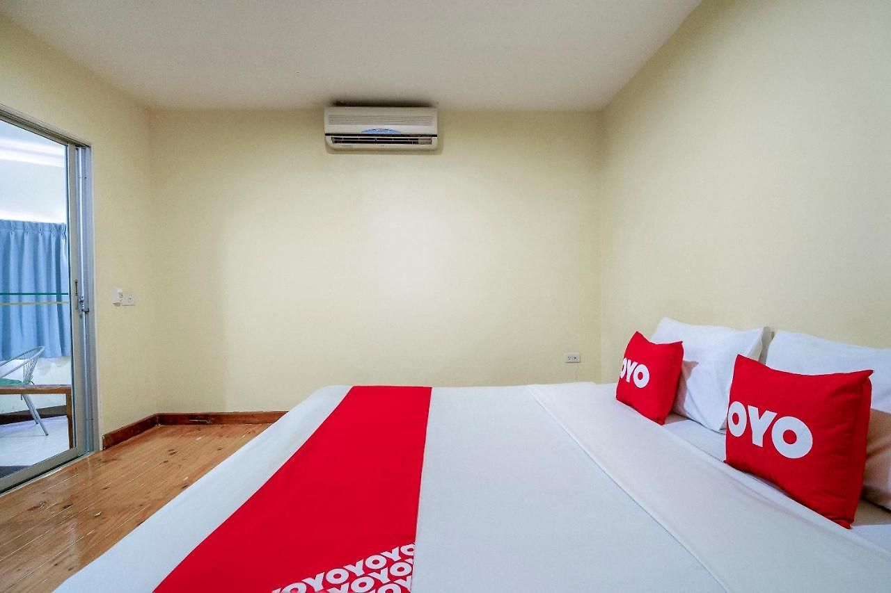 Oyo 1065 Greenery House โรงแรม 2*