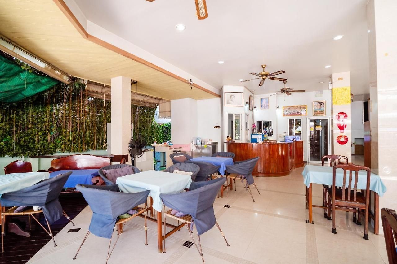 โรงแรม Oyo 1065 Greenery House