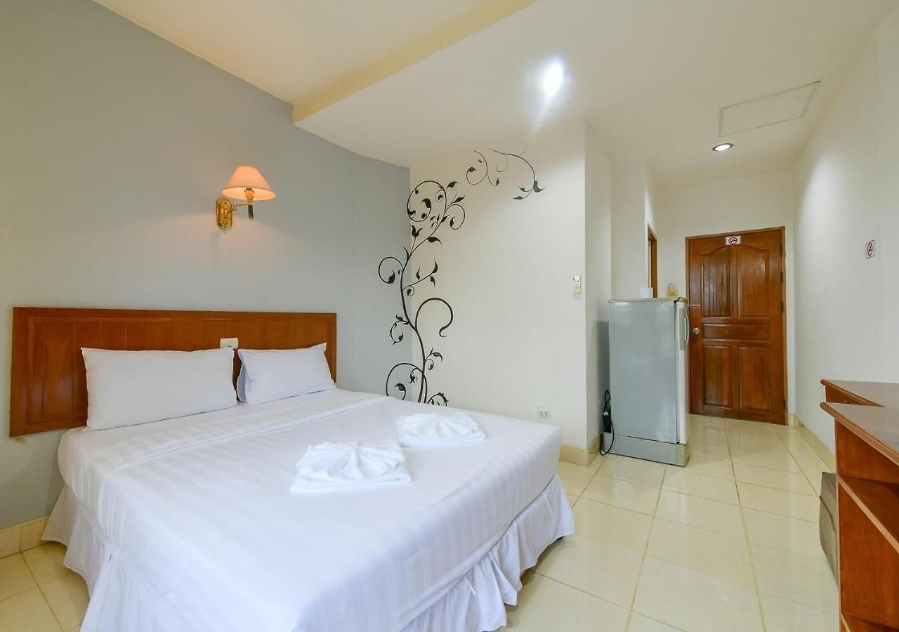 โรงแรม Sun & 5*