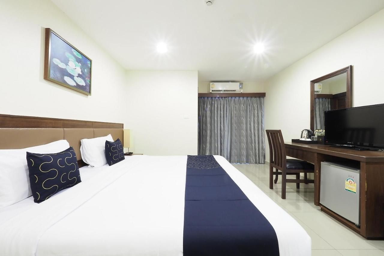 โรงแรม Capital O 1102 The Sp Boutique Pattaya