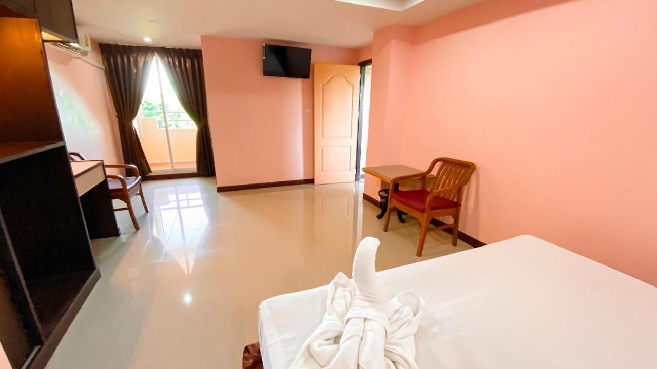โรงแรมเอ.เอ. พัทยา วิลล์ โรงแรม 2*