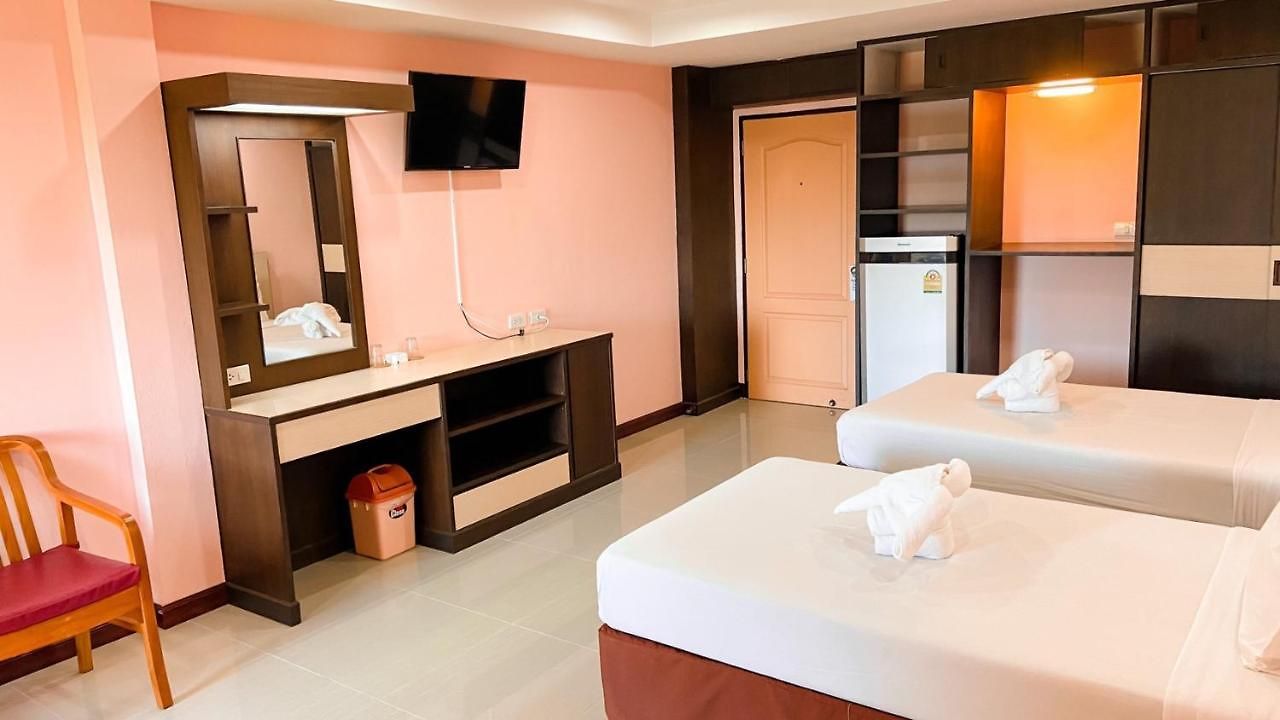 โรงแรมเอ.เอ. พัทยา วิลล์ 2*