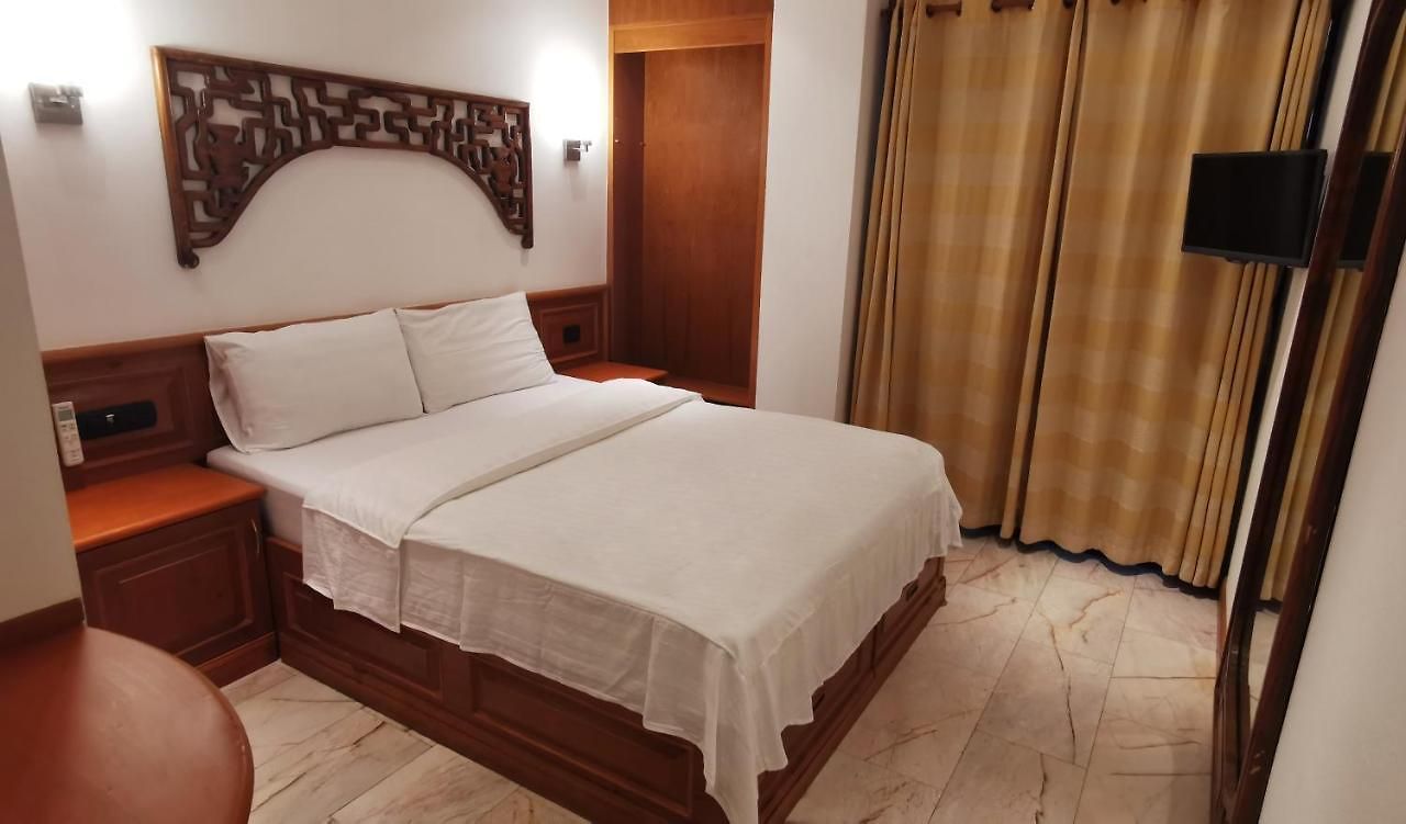 Max 2* Pattaya