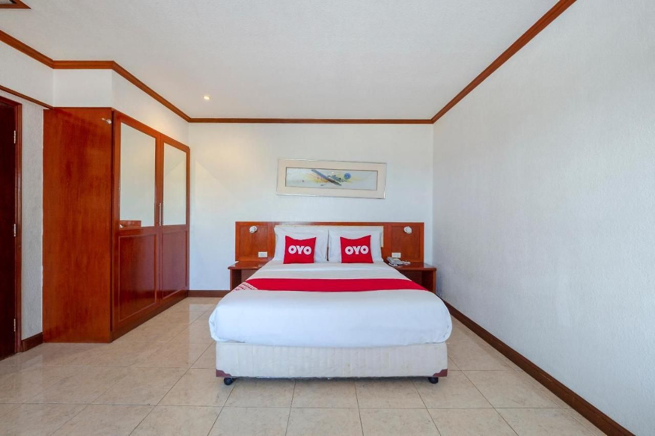 โรงแรม Oyo 75328 Punjabi Junction Pattaya