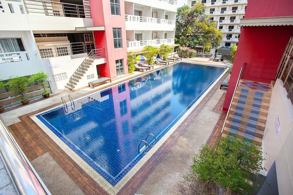 โรงแรม Eastiny Place Pattaya