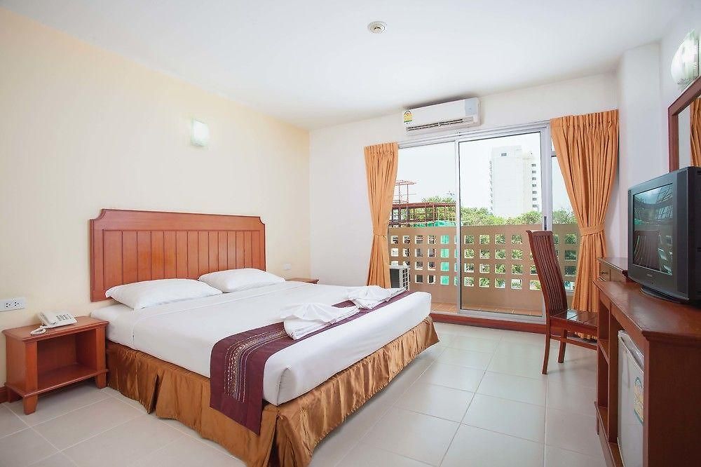 Eastiny Seven Hotel