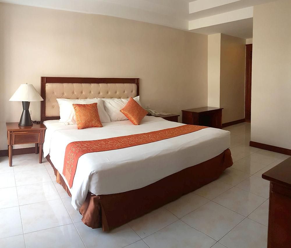 โรงแรม Eastiny Place