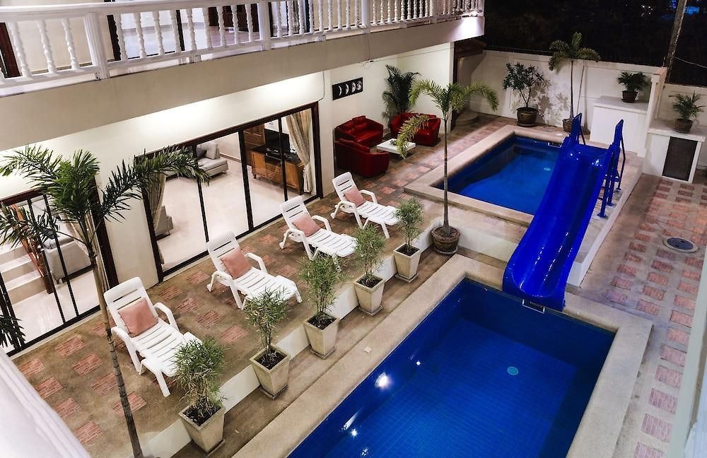 Avoca Pool 3*