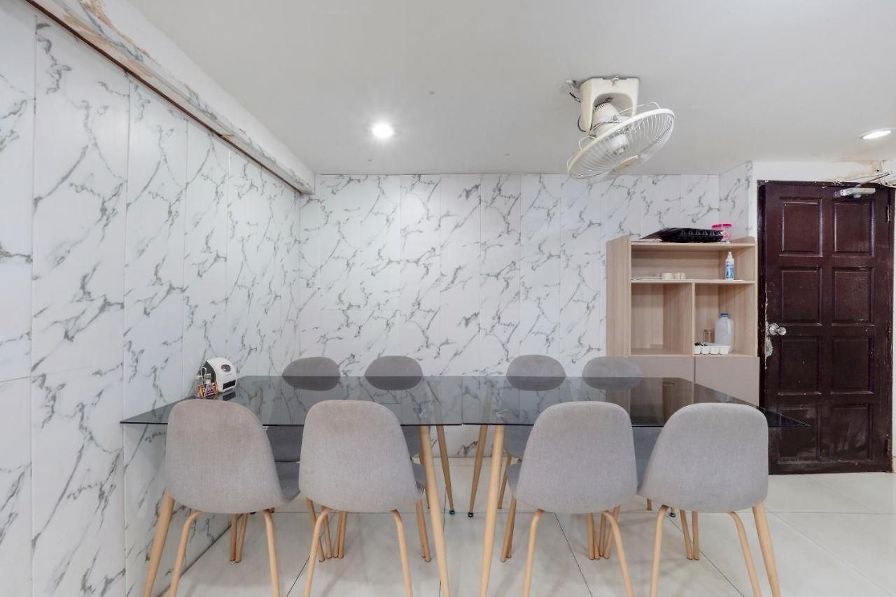 Oyo 1066 Encore Sea Side โรงแรม Pattaya