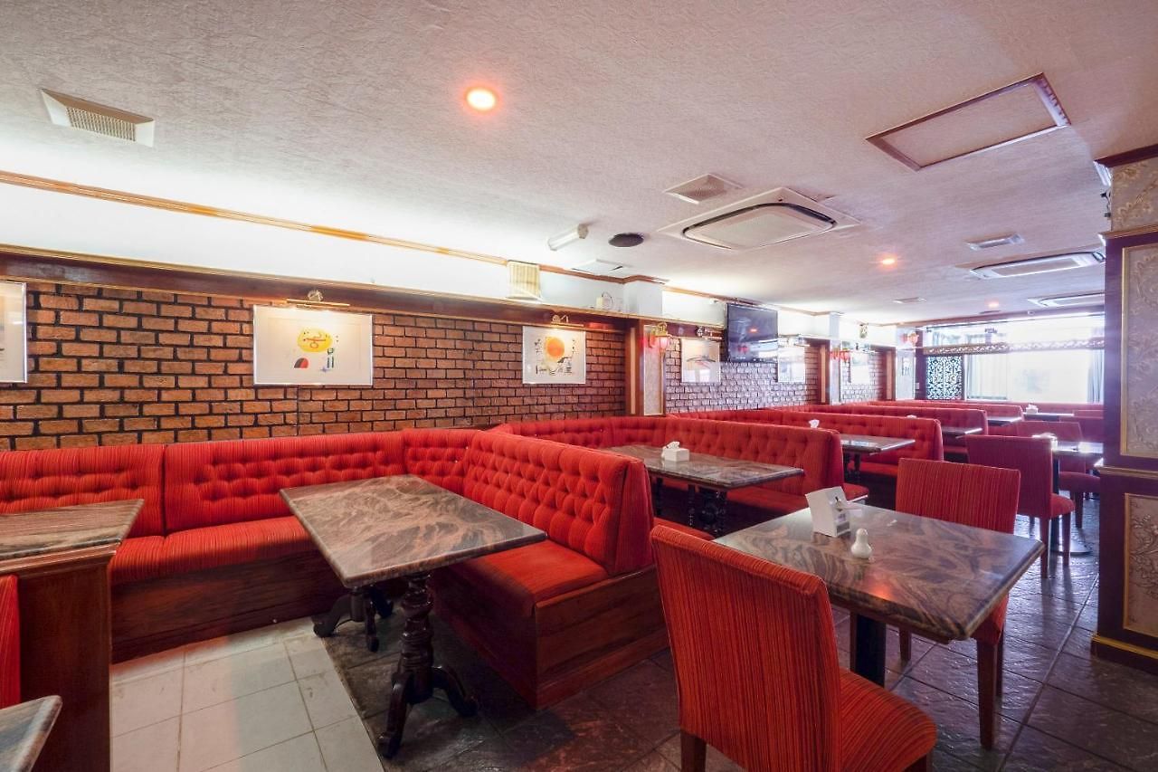 โรงแรม Oyo 75328 Punjabi Junction Pattaya