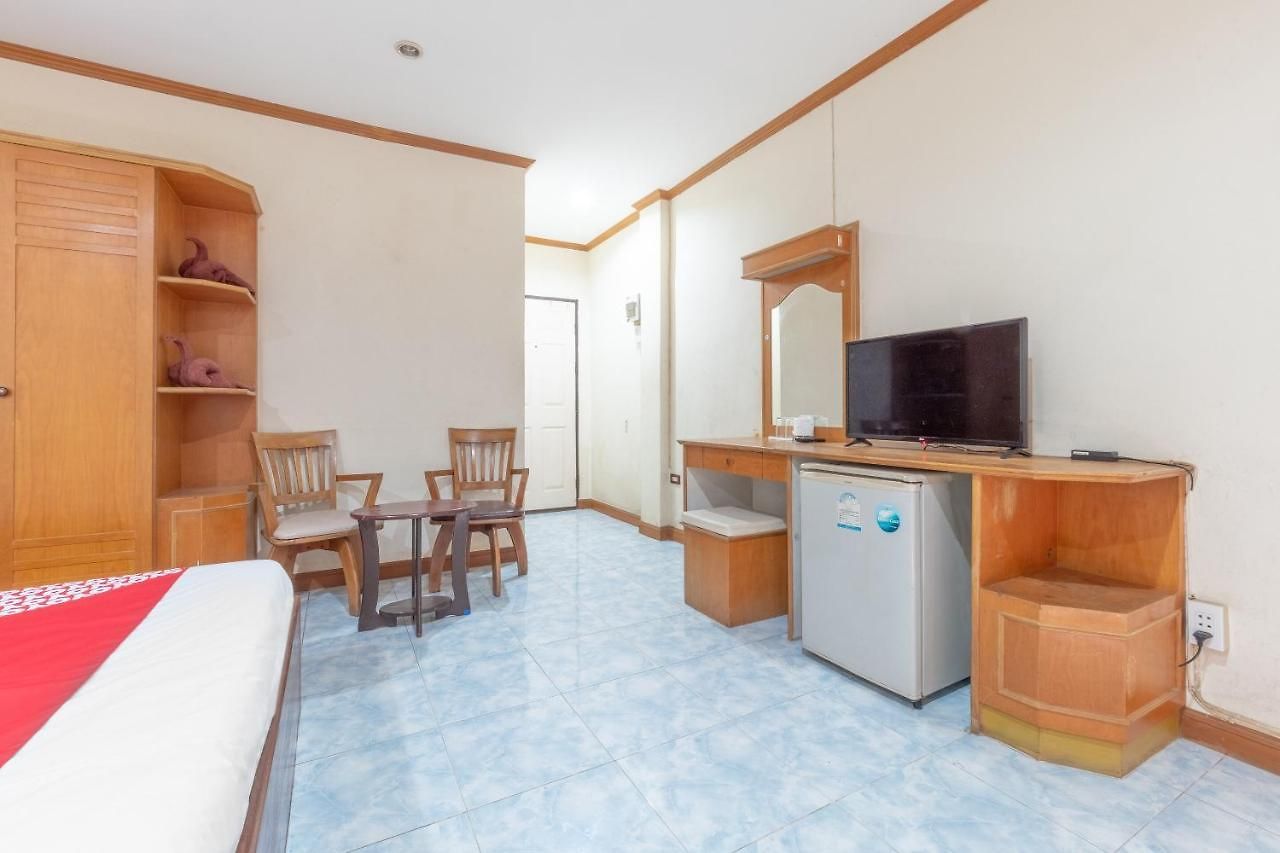 Oyo 1125 Chokdee โรงแรม 2*