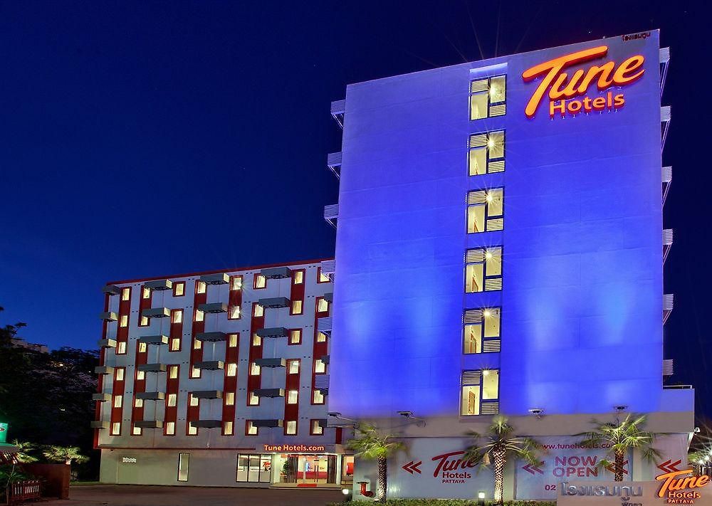 โรงแรม โรงแรมเรด แพลนเนต พัทยา 3*