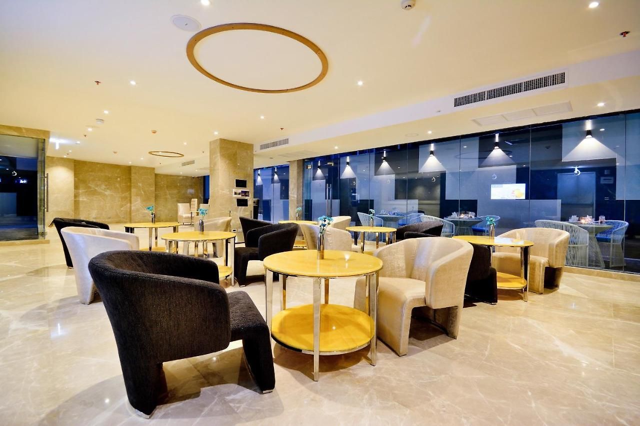 โรงแรม Shilat Avenue 4*