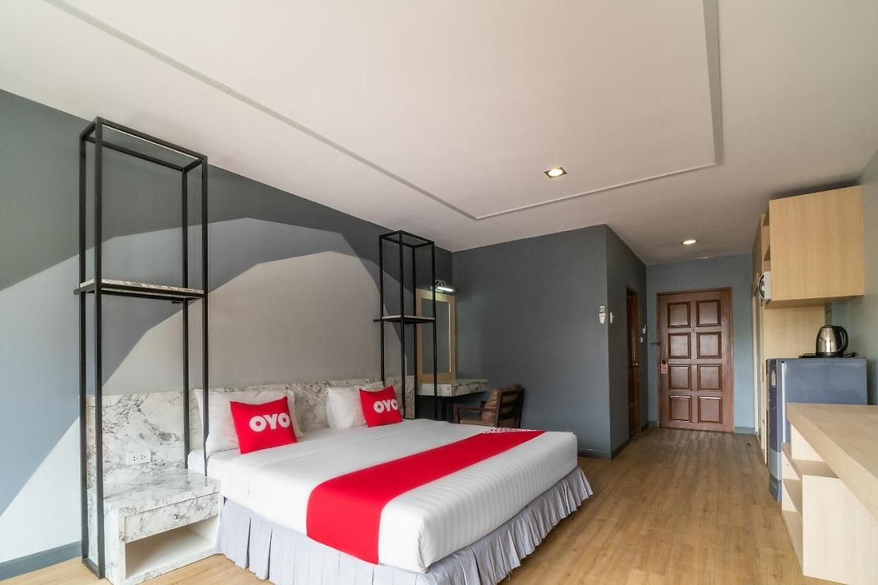 โอโย 882 เดอะมูนไลท์ เซอร์วิสอพาร์ทเมนท์ โรงแรม Pattaya