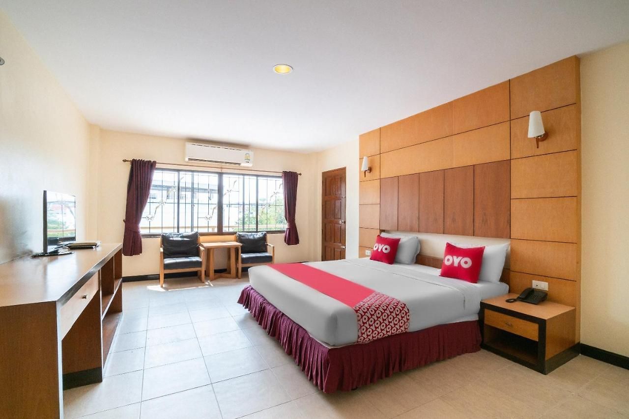 โอโย 882 เดอะมูนไลท์ เซอร์วิสอพาร์ทเมนท์ โรงแรม Pattaya