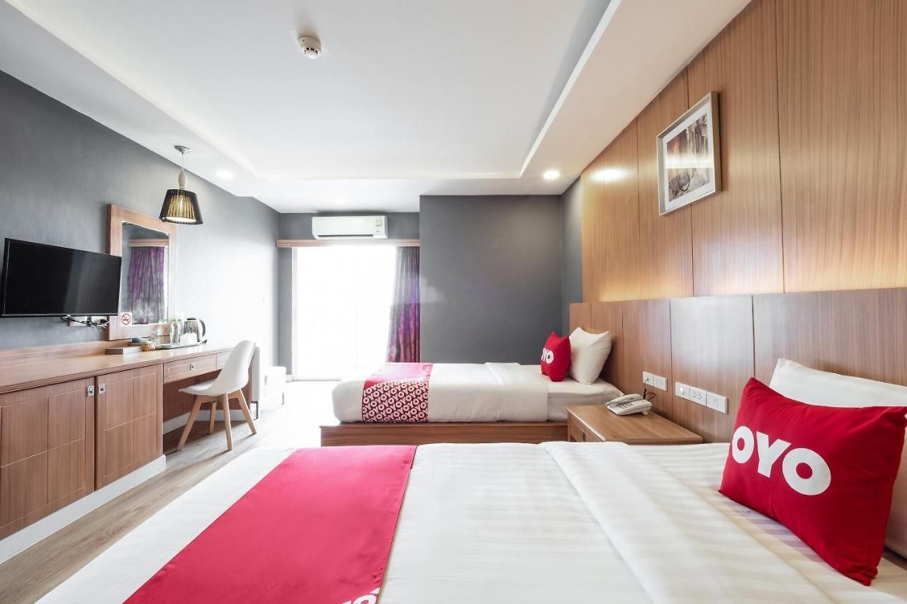 Oyo 1126 Curve Boutique โรงแรม Pattaya