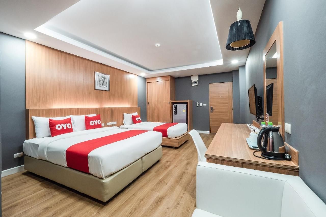 Oyo 1126 Curve Boutique โรงแรม Pattaya