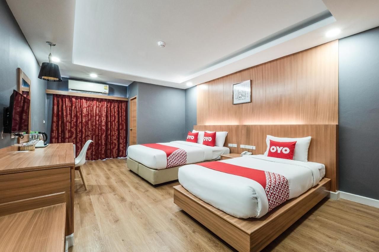 Oyo 1126 Curve Boutique โรงแรม