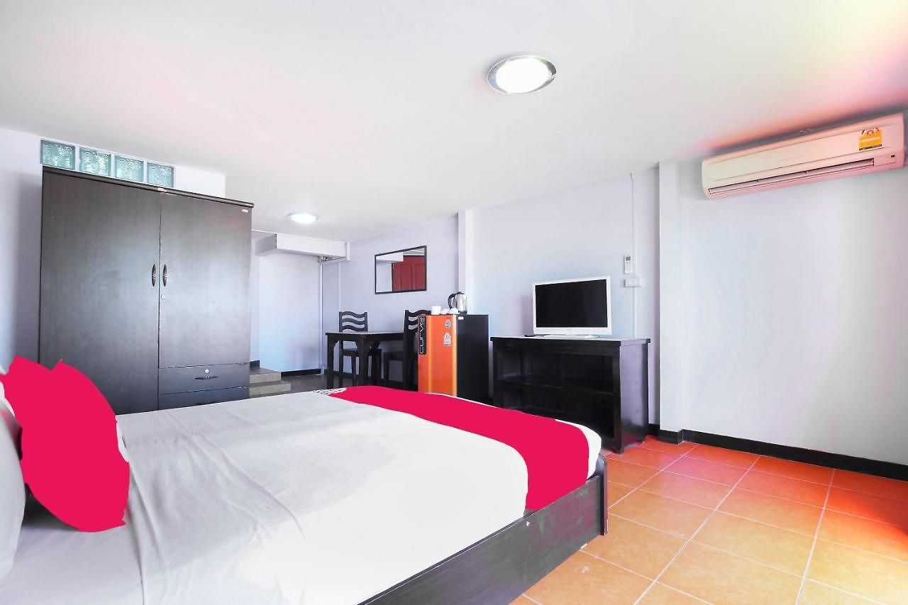 Oyo 963 Sunshine โรงแรม 2*