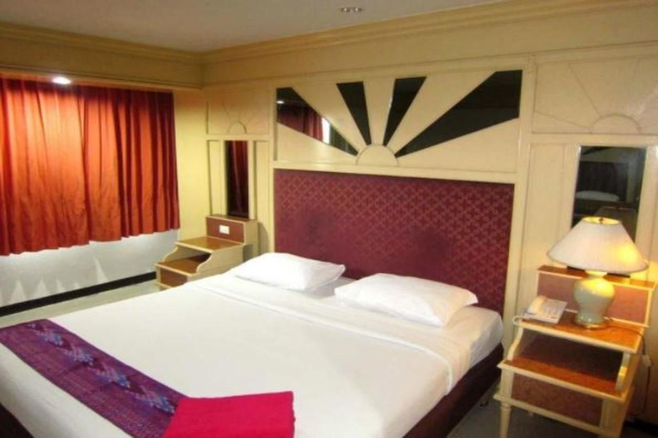 เอเอ โฮเทล พัทยา โรงแรม 2*