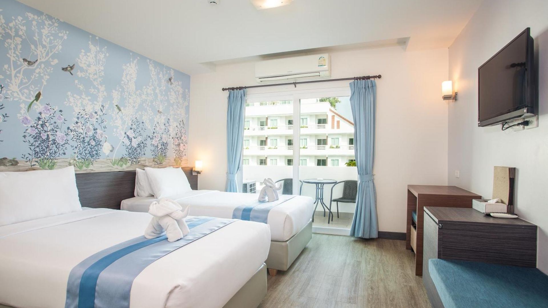 Hill Fresco โรงแรม Pattaya