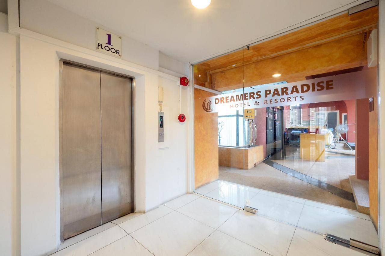 Oyo 75369 Cozy Rooms@ Addicts 2* Pattaya