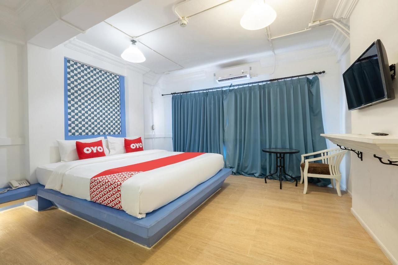 Oyo 75369 Cozy Rooms@ Addicts 2*
