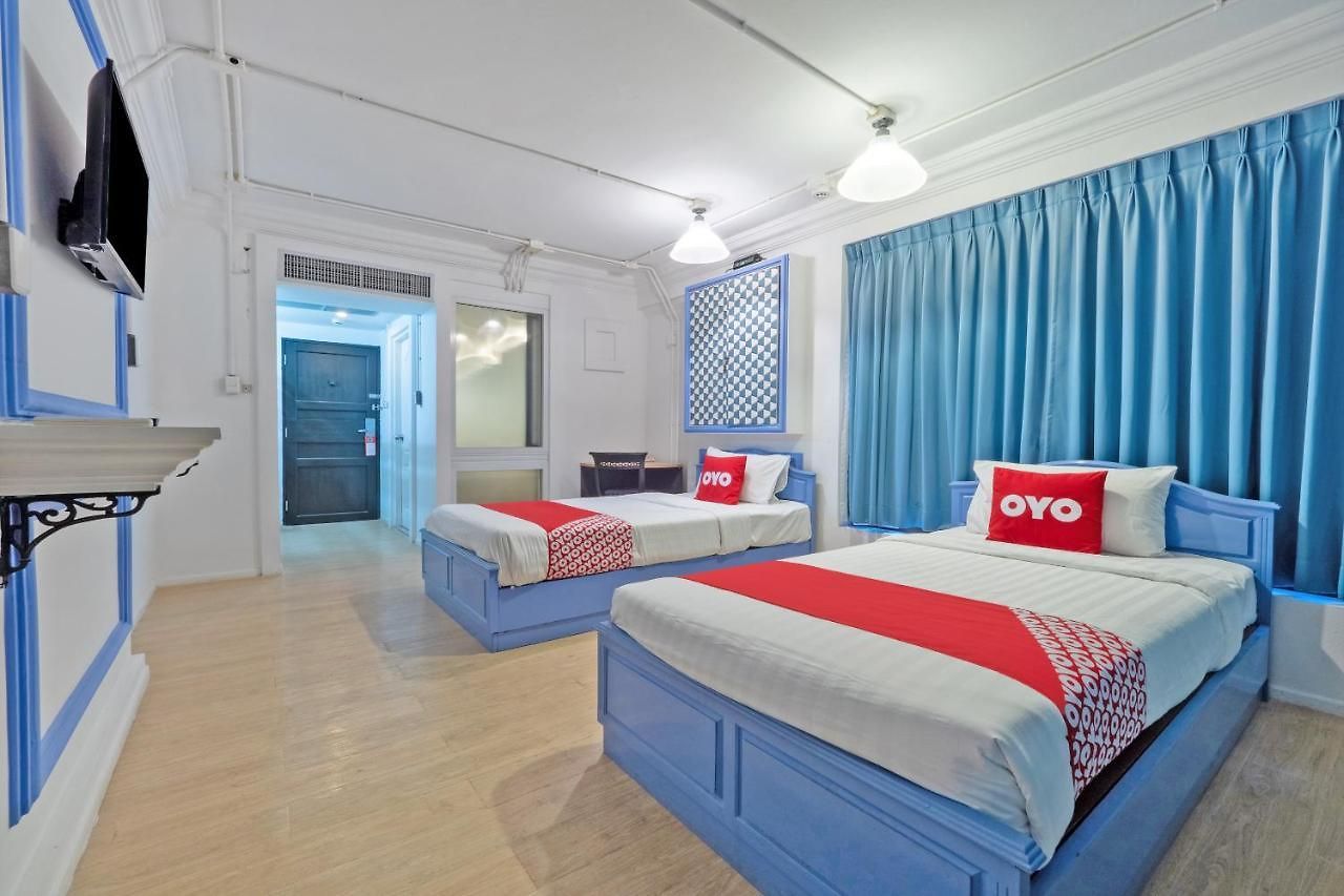 โรงแรม Oyo 75369 Cozy Rooms@ Addicts 2*