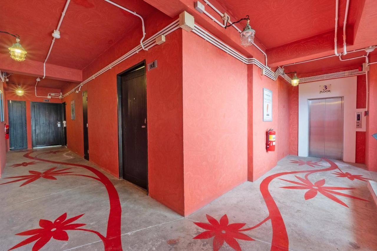 โรงแรม Oyo 75369 Cozy Rooms@ Addicts 2*
