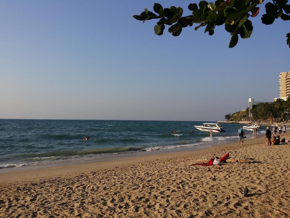 Peak Condominium Aparthotel Pattaya